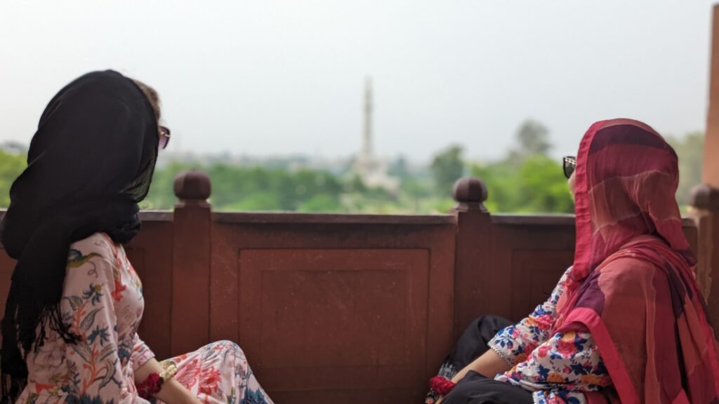 sustainable travel tips 2026